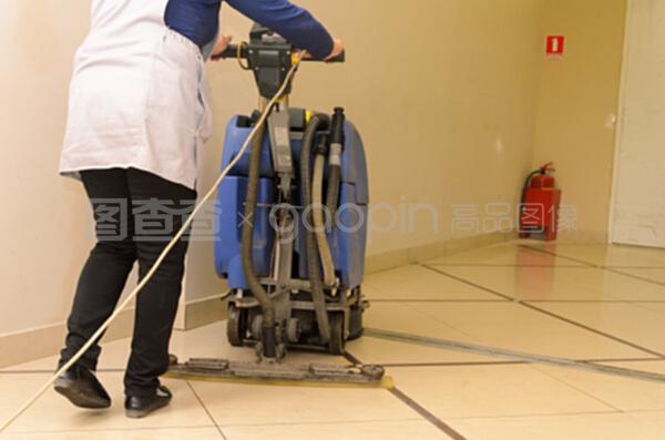 帶洗衣機的地板護理與清潔 一站式家居保潔解決方案